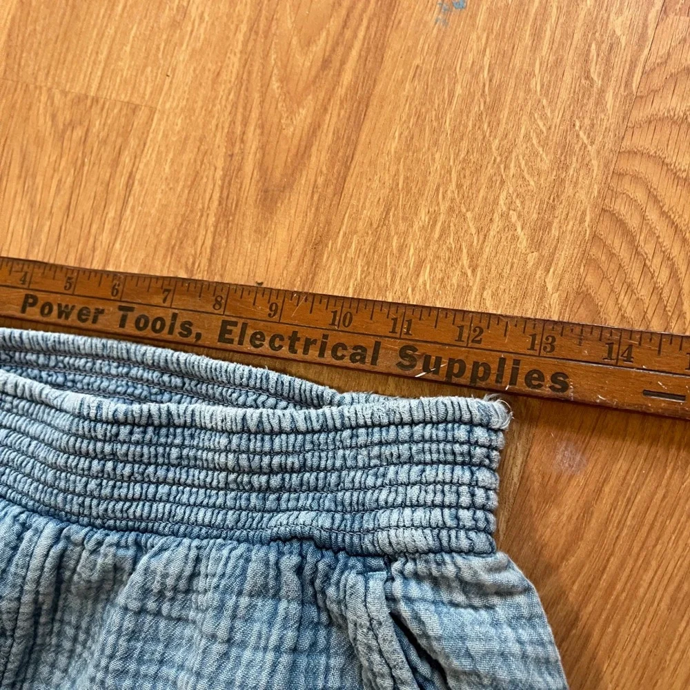 Aerie Pool-to-Party Blue Cotton Gauze Wide Leg Smocked Pull On Pants M Side Slit